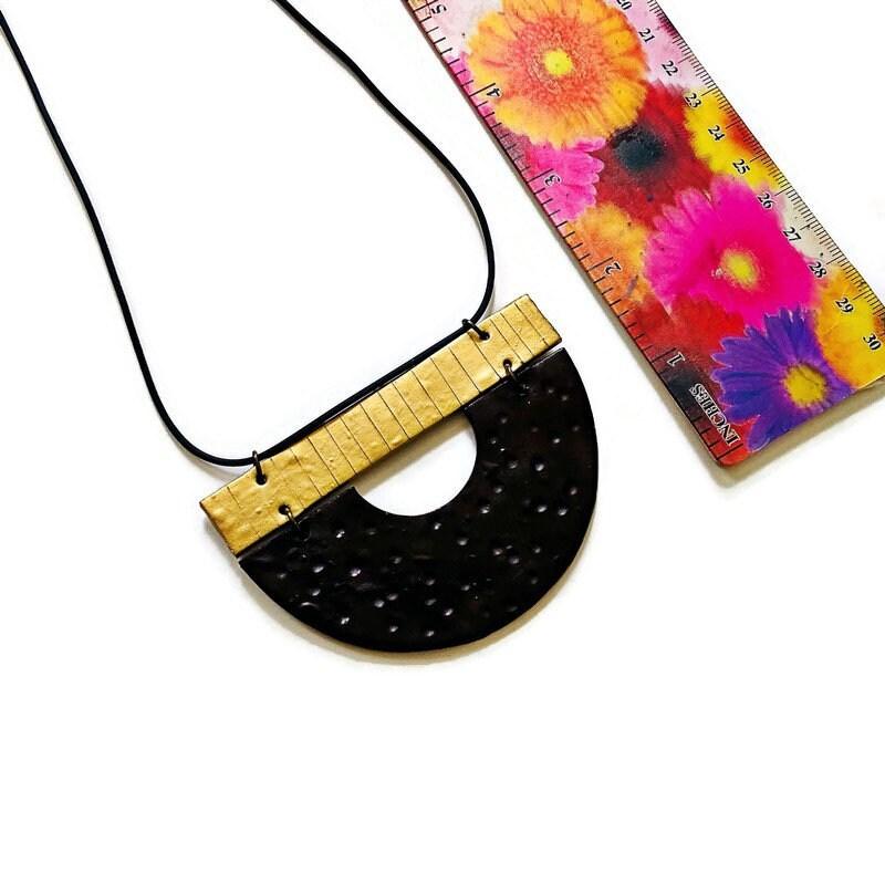 Modern Semi Circle Necklace in Black & Gold - Sassy Sacha Jewelry