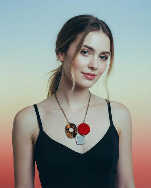 Casual Geometric Pendant in Brown Red Silver