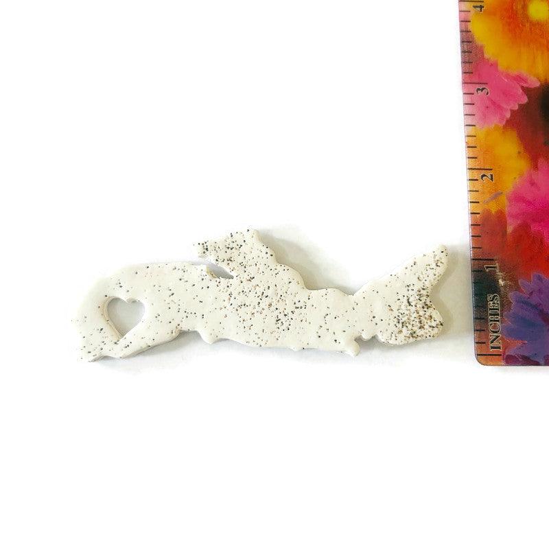 Labrador Fridge Magnet Handmade from Clay & Beach Sand - Sassy Sacha Jewelry