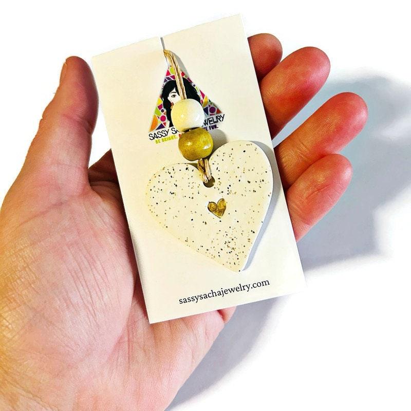 Beach Wedding Favours, Heart Ornament Handmade from Clay & Beach Sand, Bulk Cottagecore Decor - Sassy Sacha Jewelry